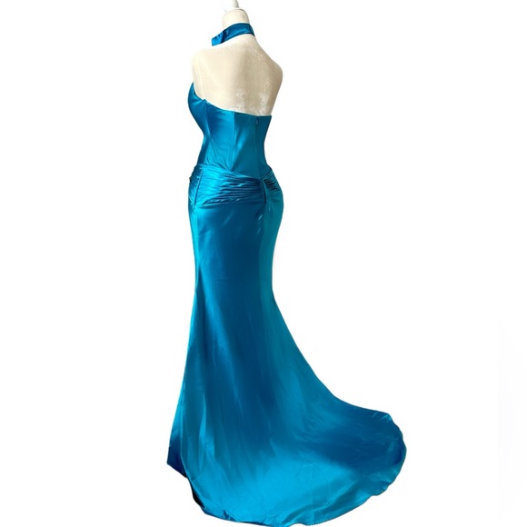 🔥 Anny Lee Turquoise Satin Halter Evening Gown with Brooch Detail & Shawl - Picture 2 of 9